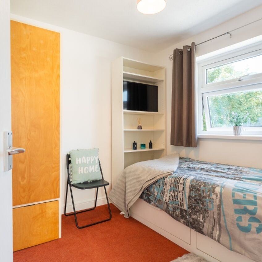Rowan Way, Malpas. For sale with Clarke & Partners estate agent.